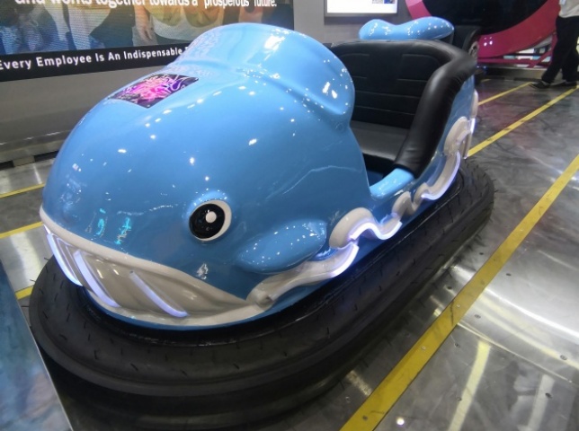 新款碰碰车